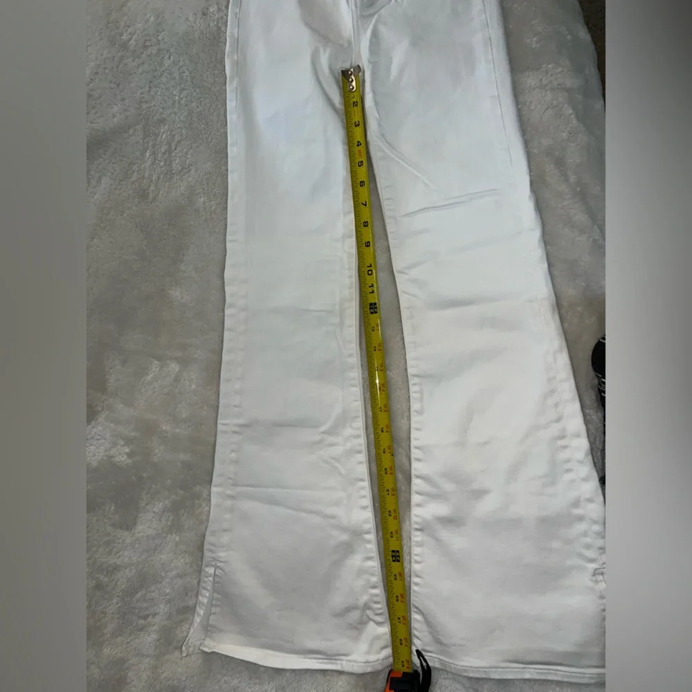 American Eagle Outfitters Crisp White Denim Boot Cut Jeans - Picture 8 of 8
